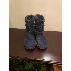 Navy blue boots rainbow threading